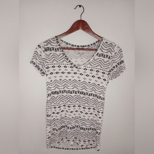 👧🏻 Girl's Small Mudd Tween Patterned Short Sleeve Shirt